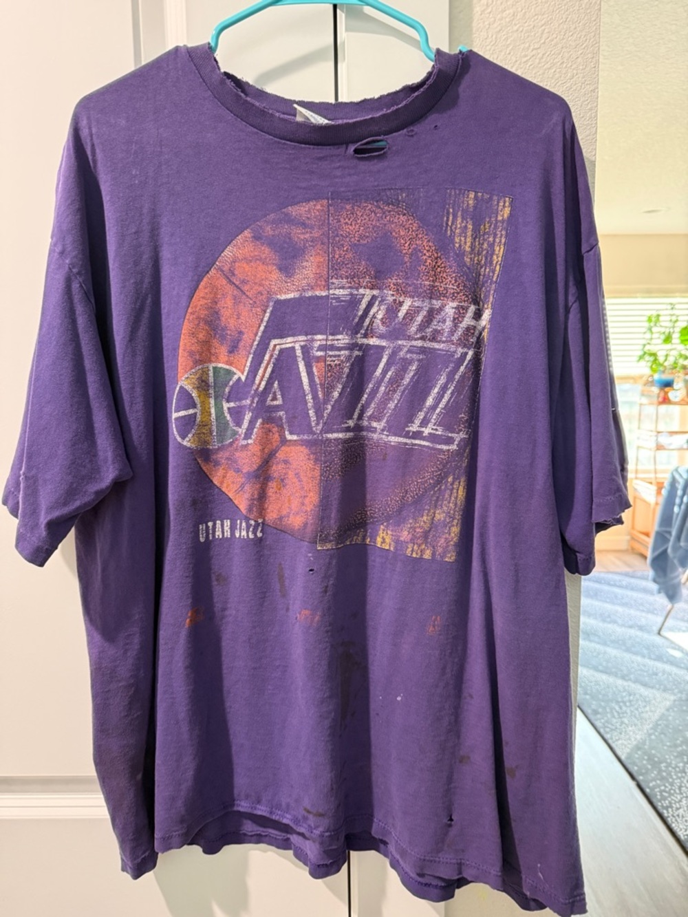 Vintage 1990’s Utah Jazz Purple Graphic Tee